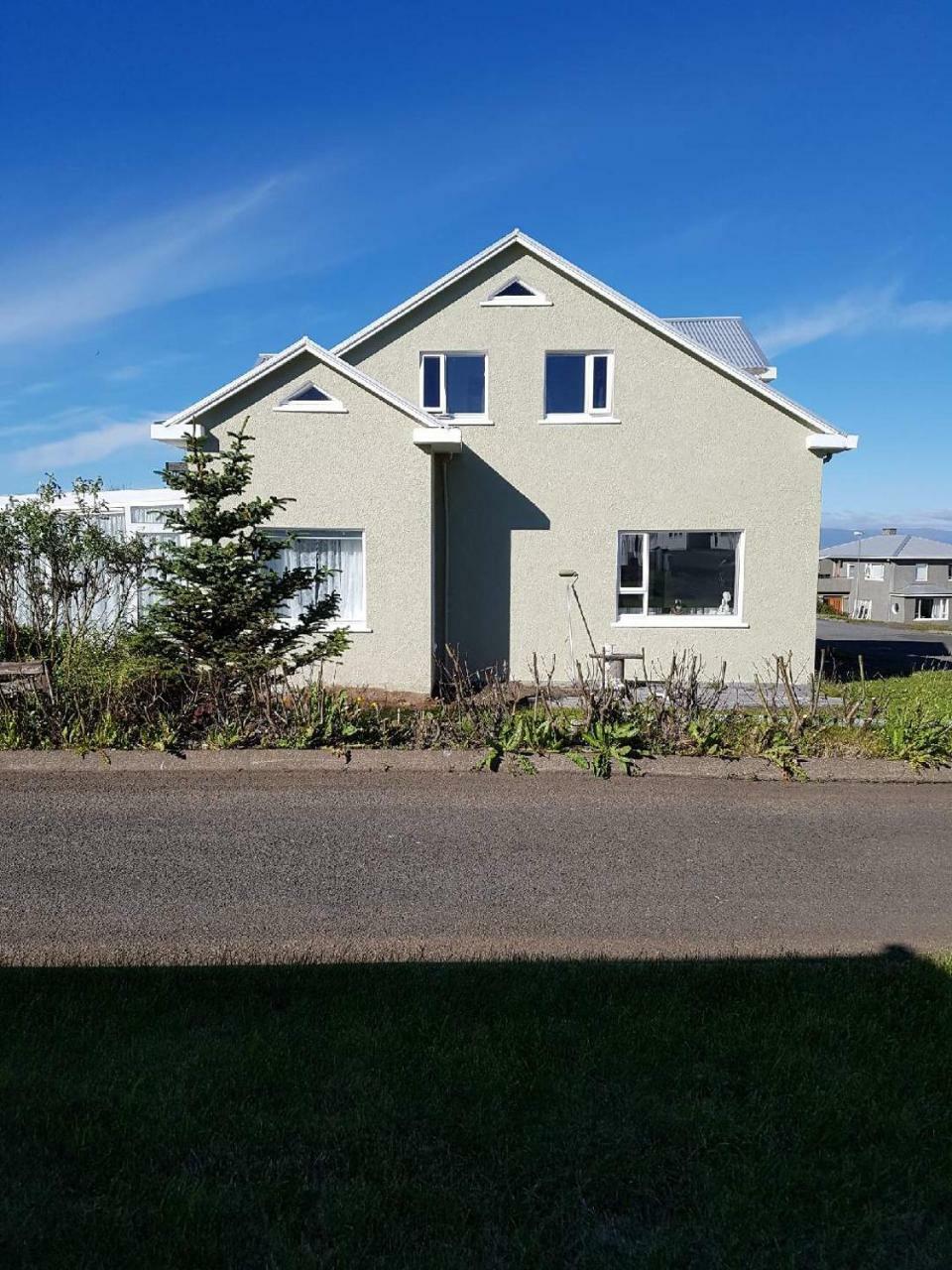 Hoefthi Stykkishólmur Buitenkant foto